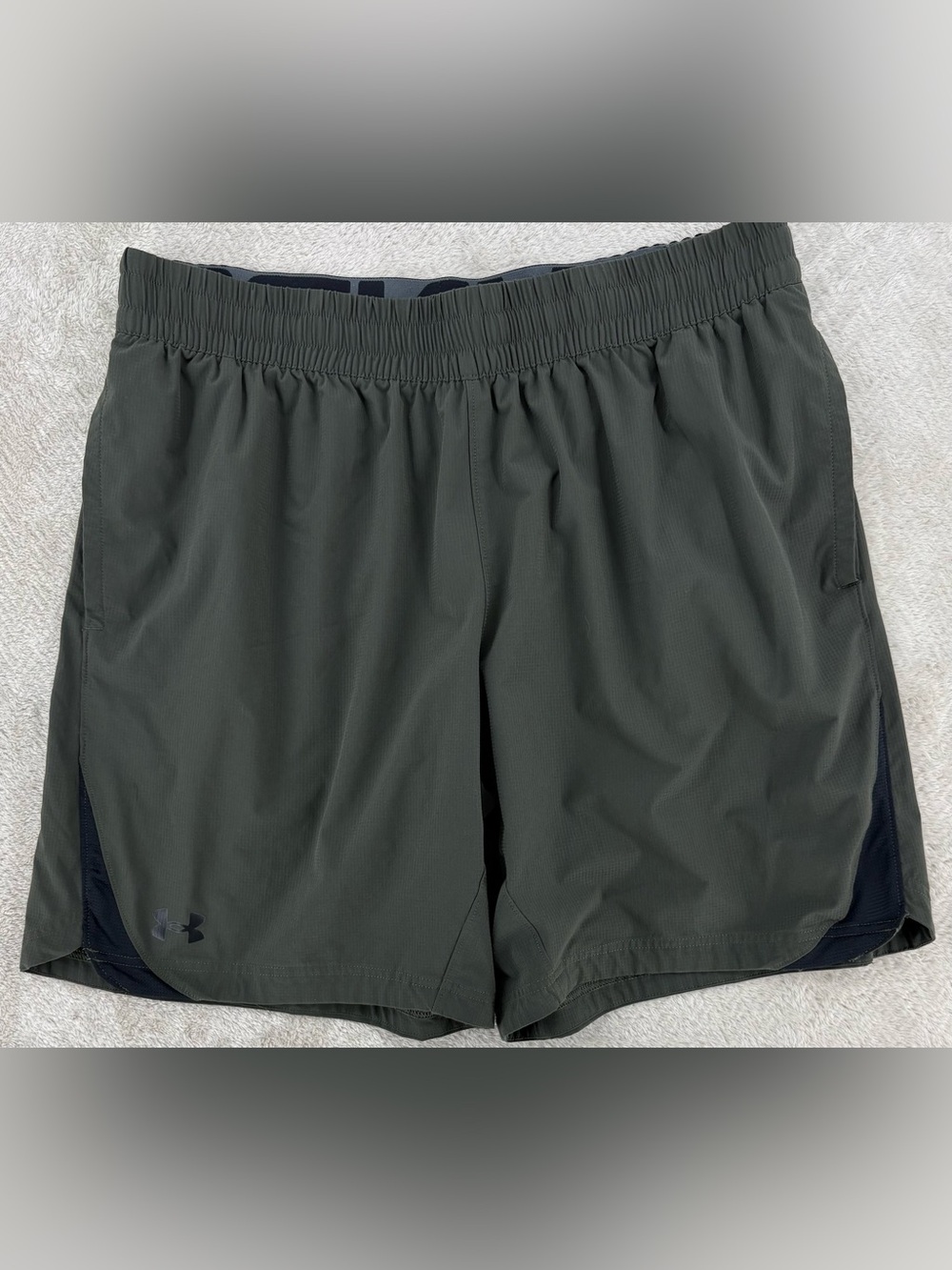 Under Armour Men's XL Lined Running Olive Athletic Training Gym Workout Shorts